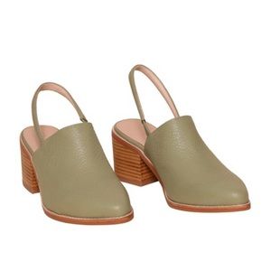 NWT Intentionally Blank Erica Sage Mules